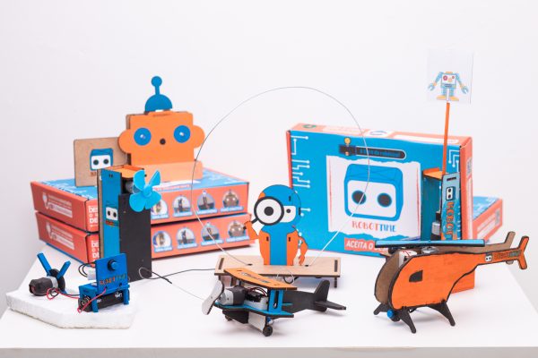 Robottime kits